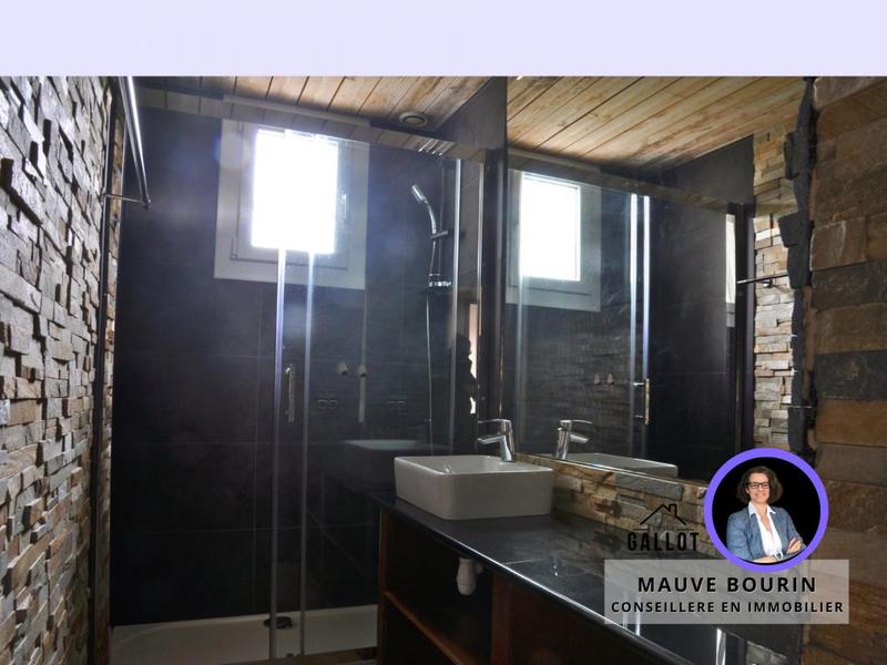 Maison - 150 m² - 7 pièces