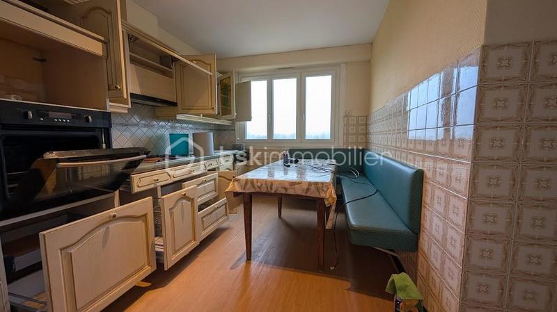 Maison - 77 m² - 5 pièces