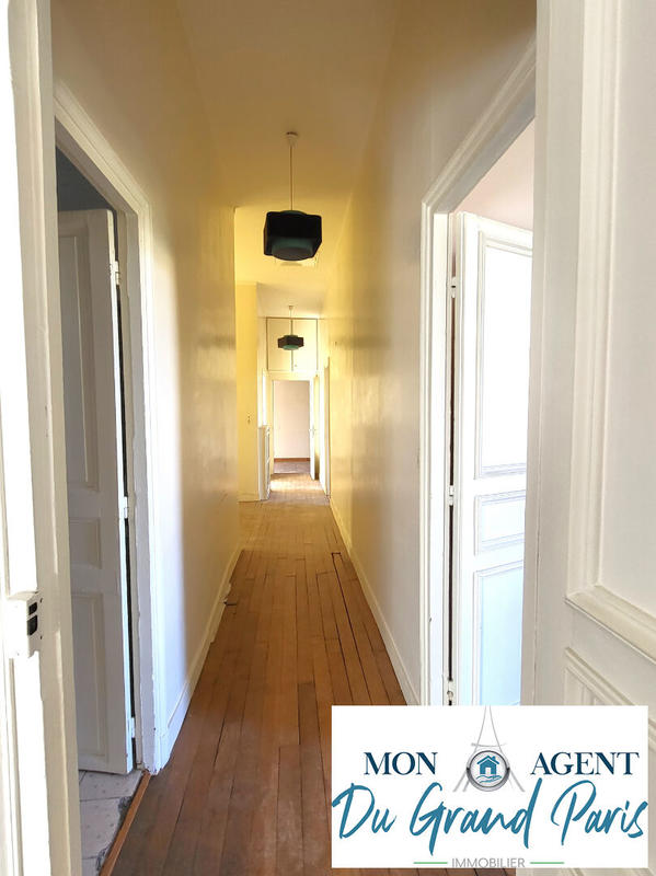 Maison - 180 m² - 7 pièces