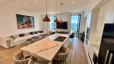 Appartement - 94 m² - 3 pièces