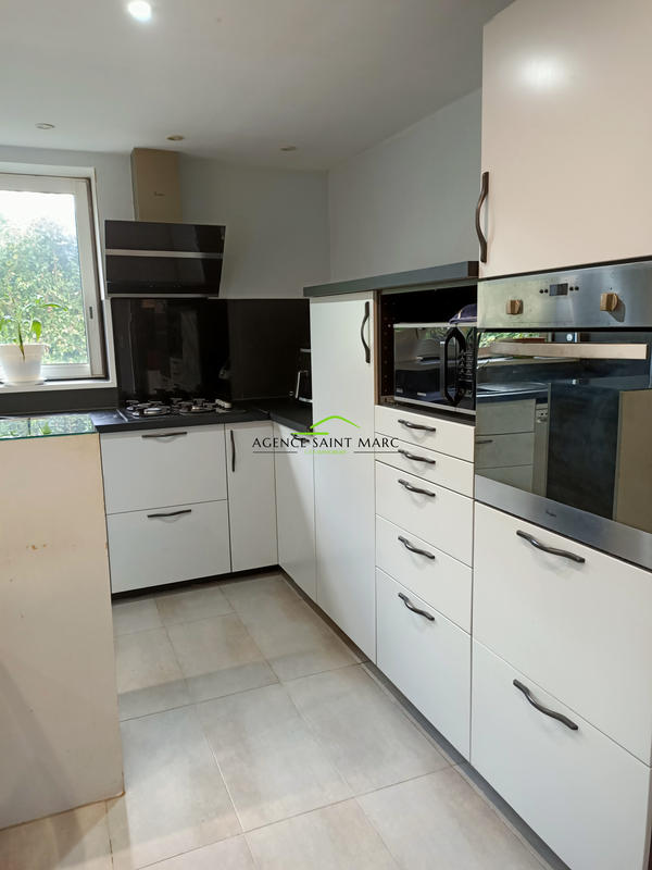 Maison - 158 m² - 7 pièces