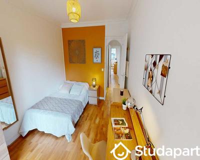 Chambre - 110 m² - 1 pièce