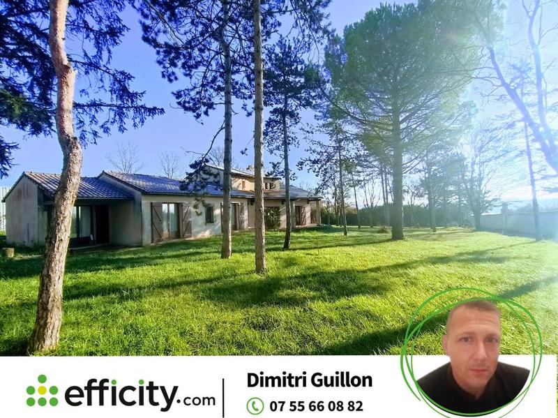 Maison - 292 m² - 11 pièces