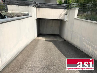 Parking / Garage - 12 m²