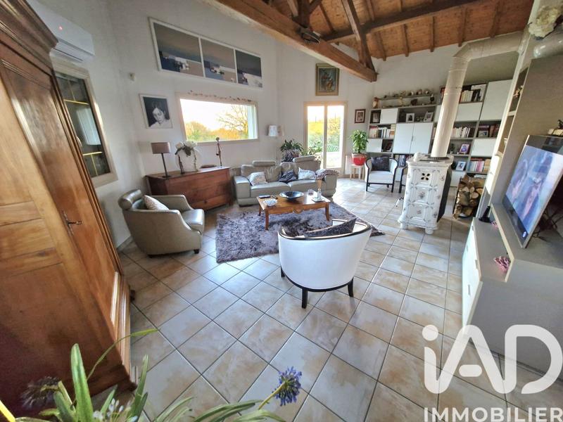 Maison - 165 m² - 6 pièces