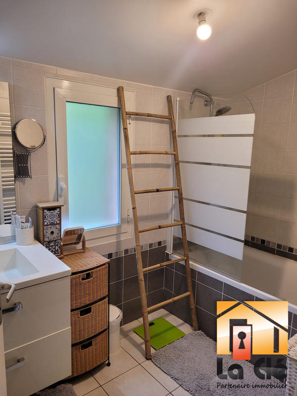 Maison - 91 m² - 4 pièces