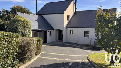 Maison - 139 m² - 5 pièces