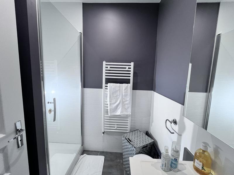 Maison traditionnelle - 530 m² - 16 pièces