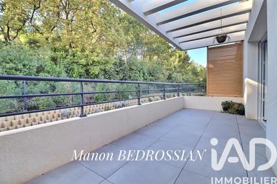 Appartement - 81 m² - 4 pièces