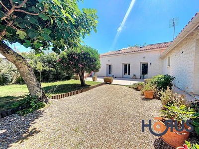 Viager - Maison traditionnelle - 140 m² - 4 pièces