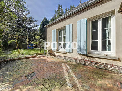 Maison - 159 m² - 6 pièces