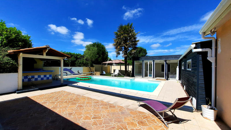 Maison - 157 m² - 7 pièces