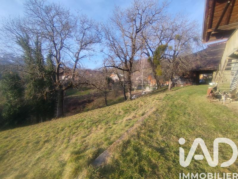 Maison - 200 m² - 4 pièces