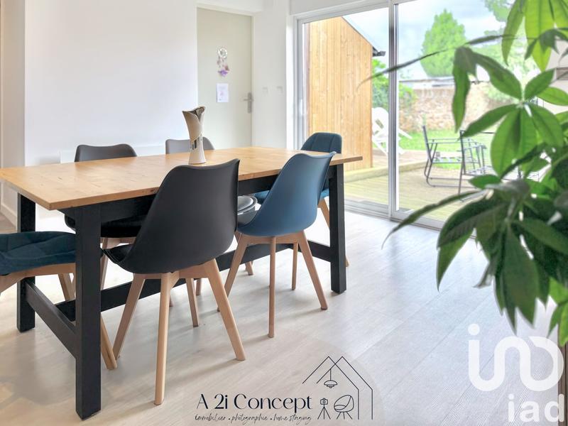 Maison - 92 m² - 5 pièces