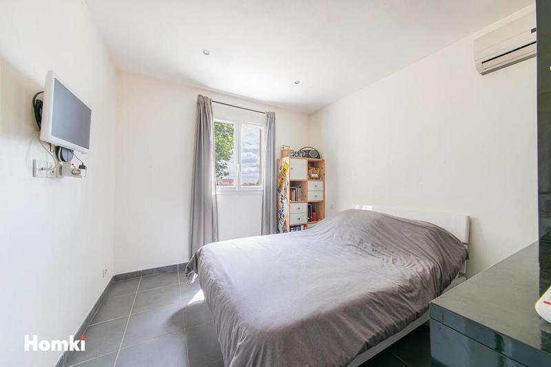 Villa - 90 m² - 4 pièces