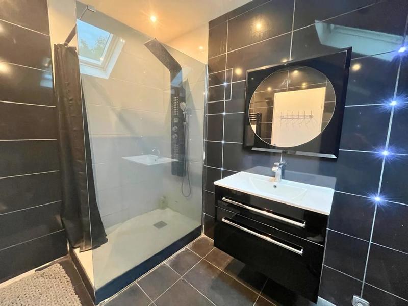 Maison - 88 m² - 4 pièces