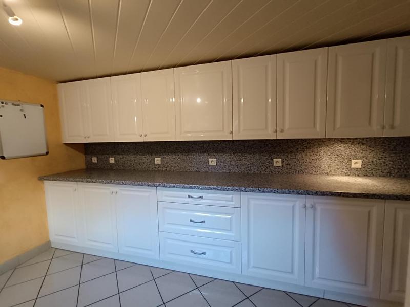 Maison - 283 m² - 13 pièces