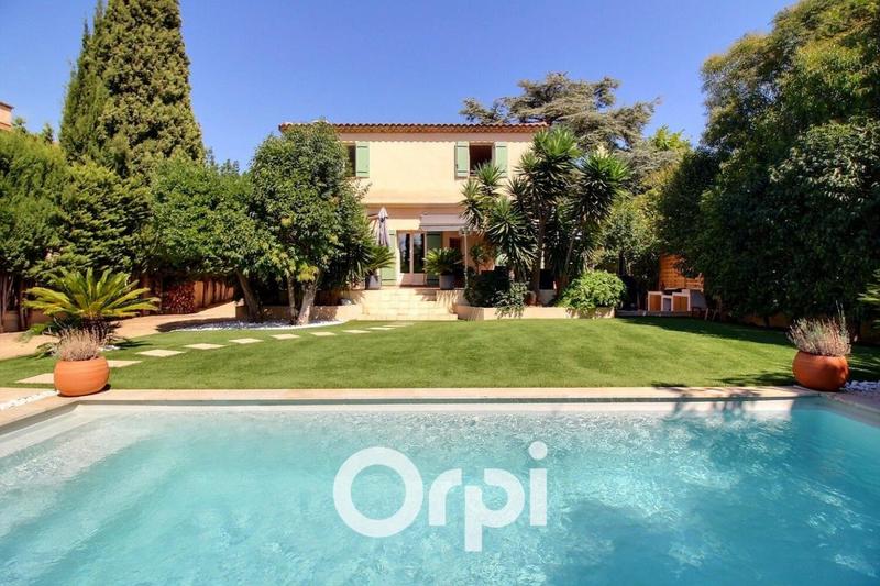 Maison - 113 m² - 4 pièces