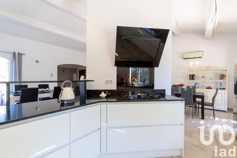 Maison - 165 m² - 7 pièces