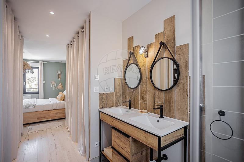 Maison - 126 m² - 6 pièces