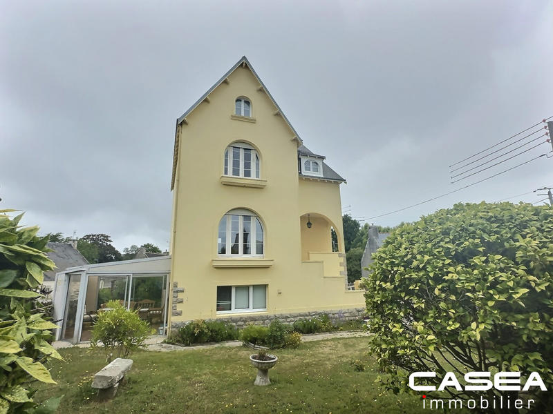 Maison - 127 m² - 7 pièces