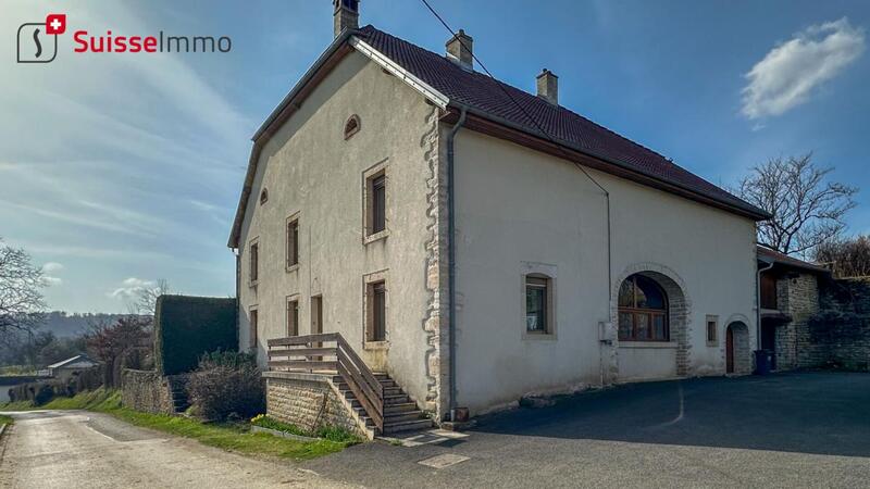 Corps de ferme - 208 m² - 8 pièces