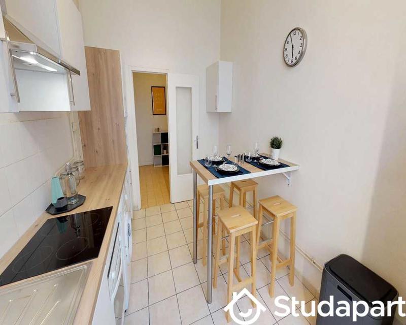 Chambre - 27 m² - 1 pièce