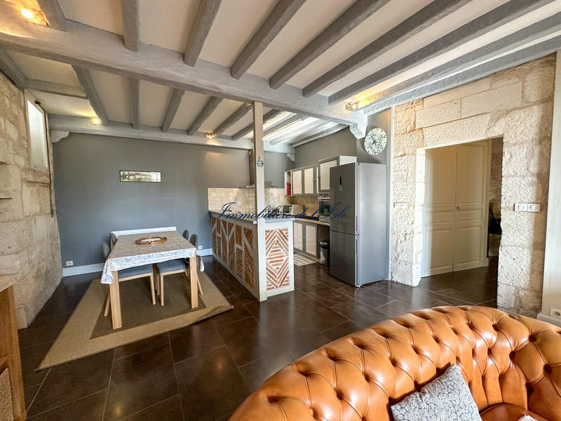 Appartement - 83 m² - 2 pièces