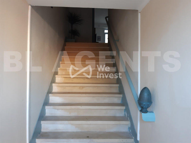 Maison - 206 m² - 7 pièces