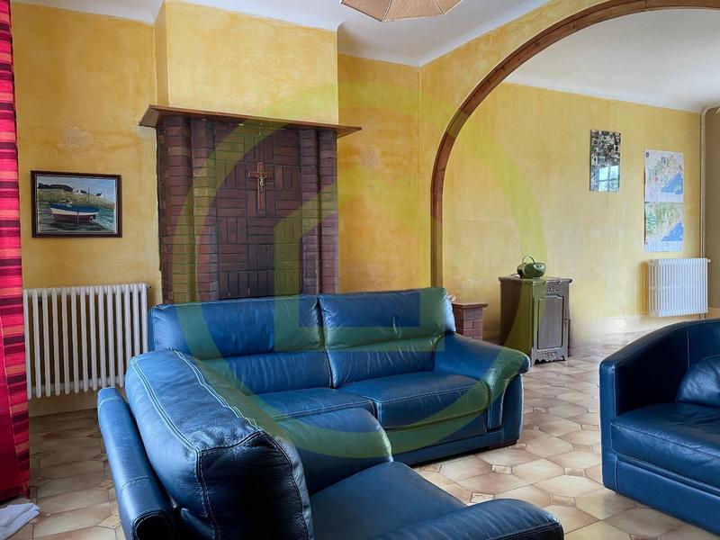 Maison - 127 m² - 6 pièces