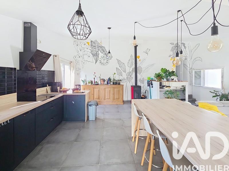 Maison - 110 m² - 5 pièces