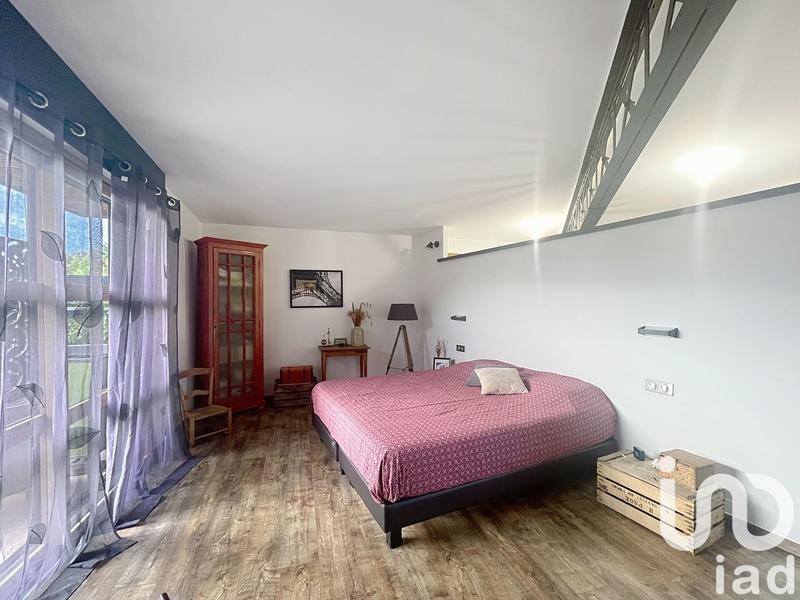 Loft - 150 m² - 3 pièces