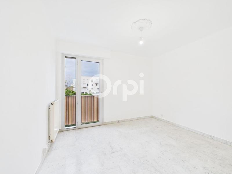 Appartement - 71 m² - 2 pièces