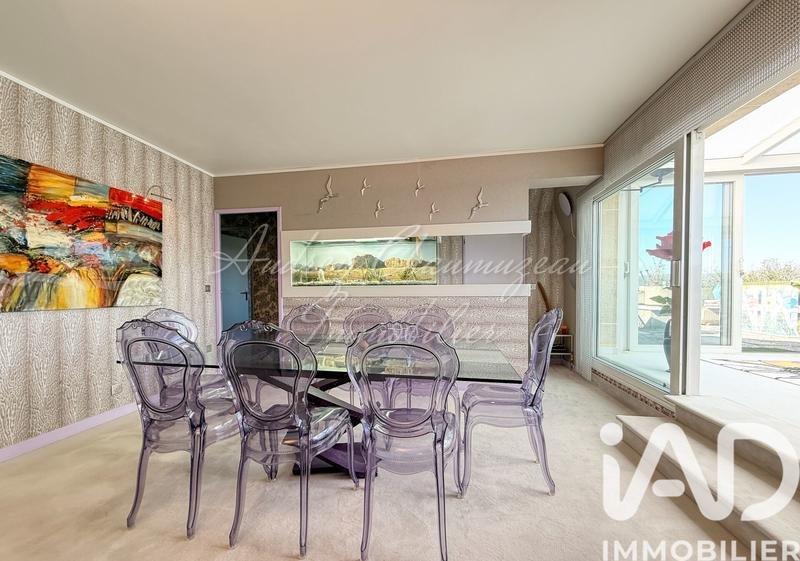 Appartement - 95 m² - 4 pièces