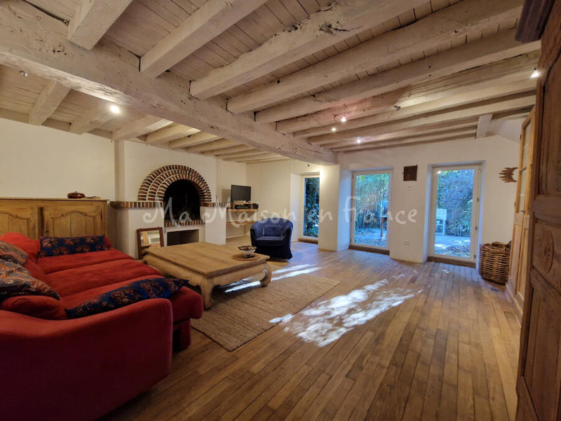 Maison - 170 m² - 6 pièces