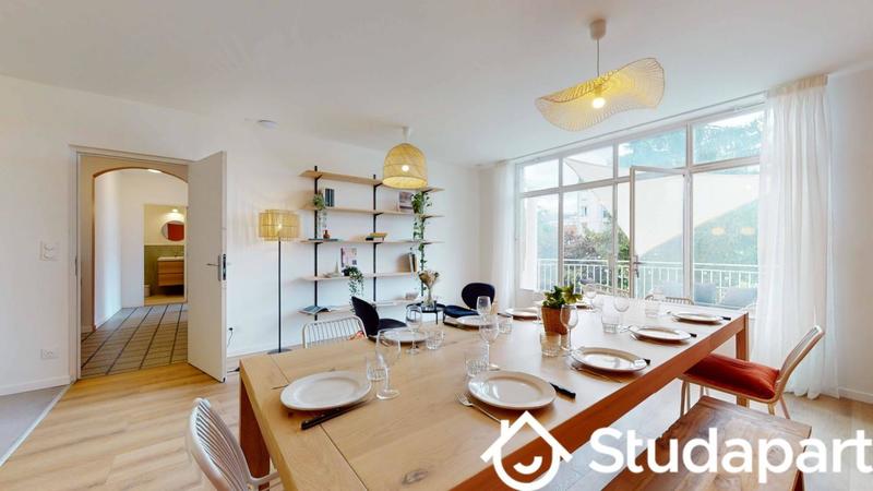 Chambre - 9 m² - 1 pièce