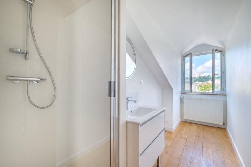 Appartement - 167 m² - 6 pièces