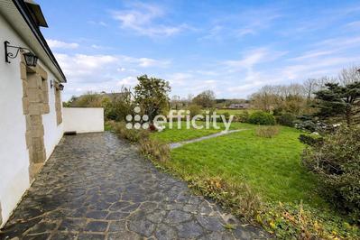 Maison - 120 m² - 7 pièces