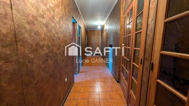 Maison - 244 m² - 7 pièces