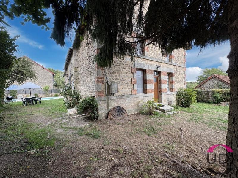 Maison - 171 m² - 6 pièces