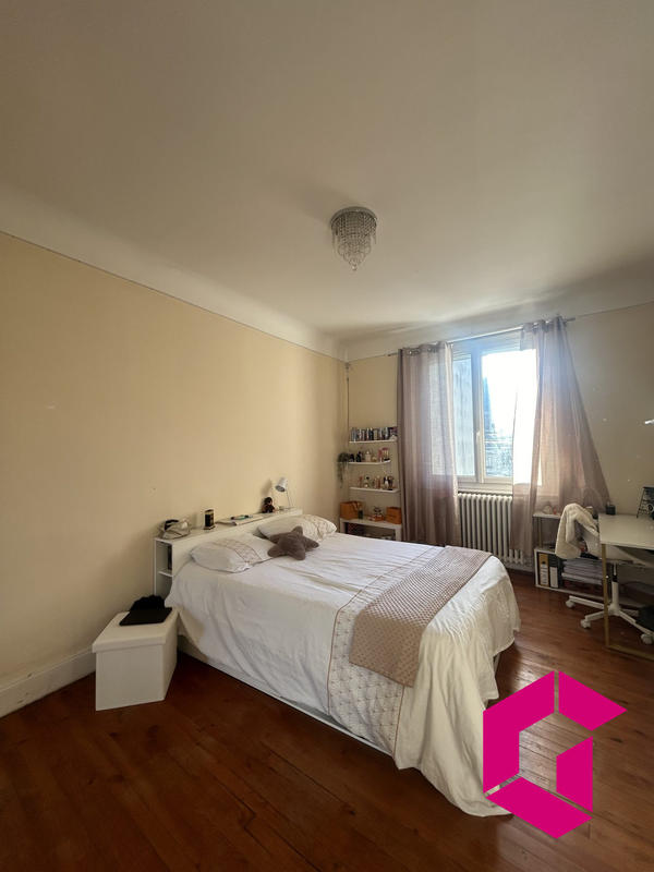 Maison - 140 m² - 4 pièces