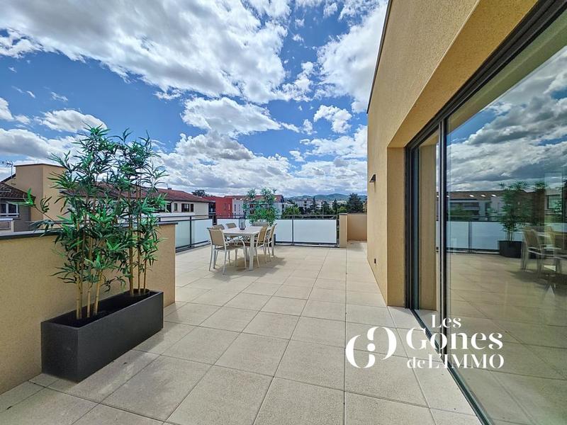 Appartement - 89 m² - 4 pièces