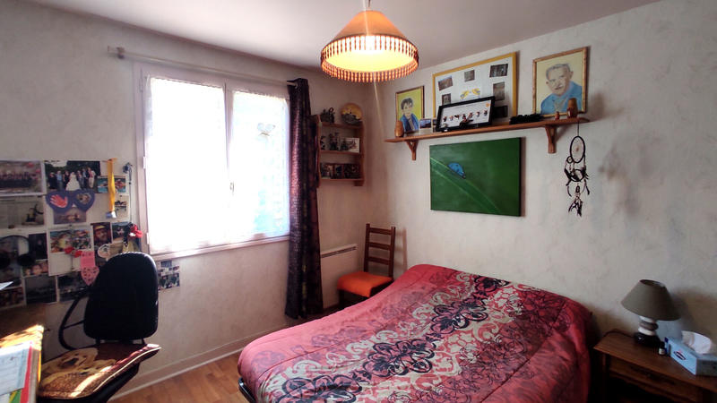 Maison - 238 m² - 7 pièces