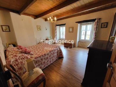 Maison ancienne - 113 m² - 3 pièces