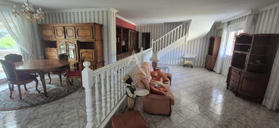 Maison - 188 m² - 6 pièces