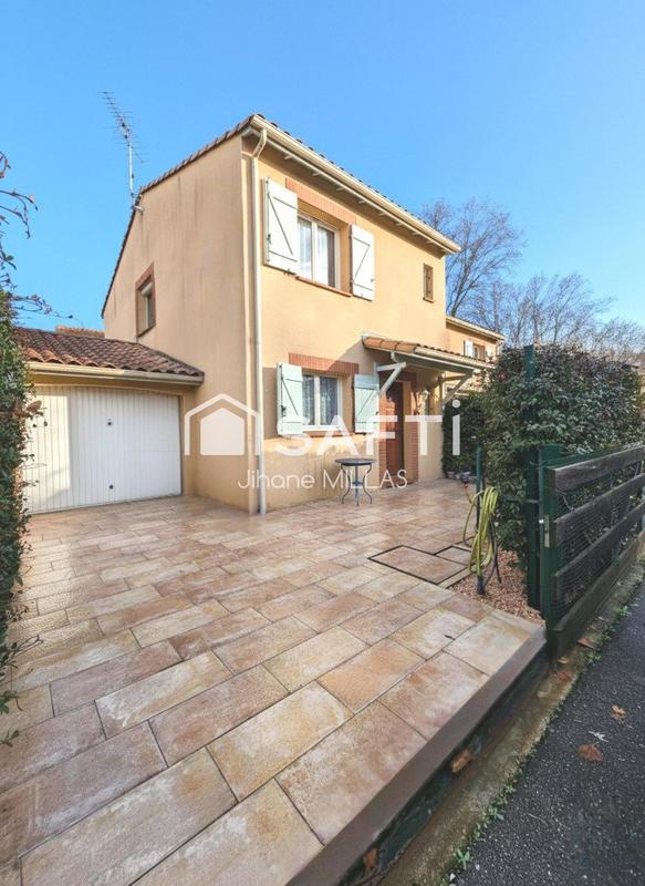 Maison - 88 m² - 4 pièces