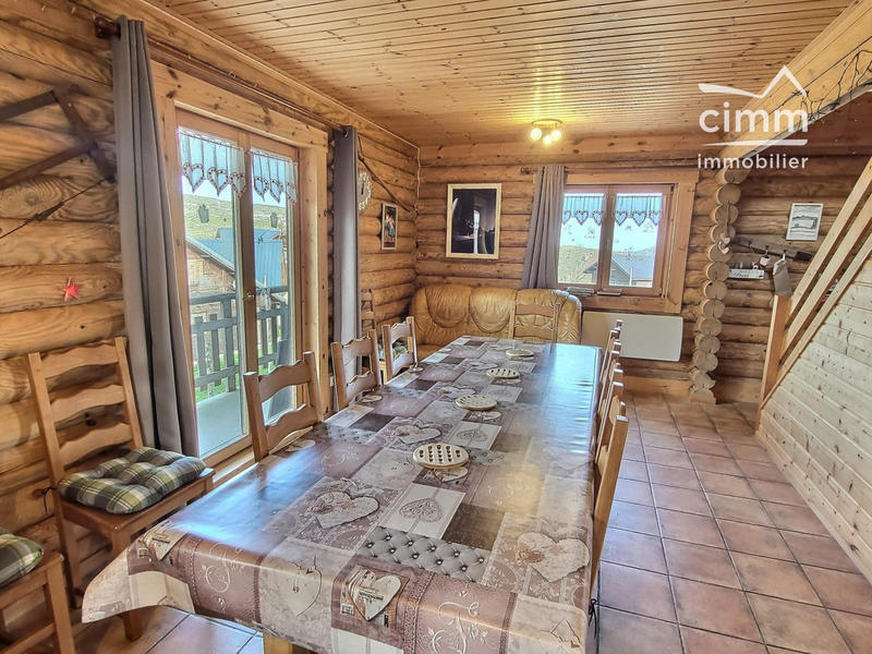 Maison - 115 m² - 7 pièces