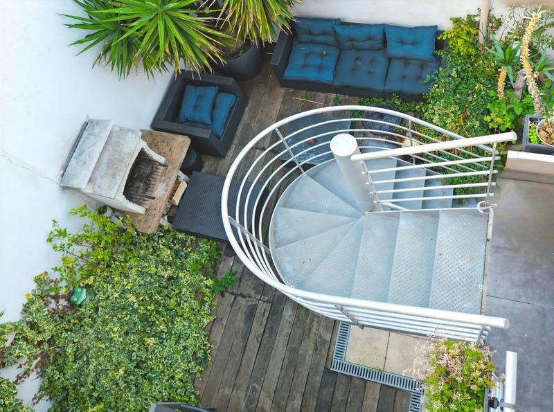 Maison - 200 m² - 8 pièces