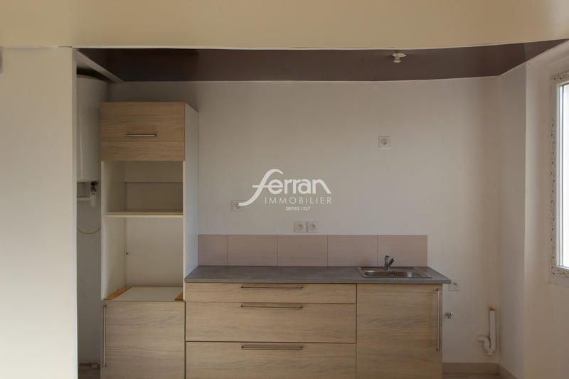 Appartement - 94 m² - 4 pièces