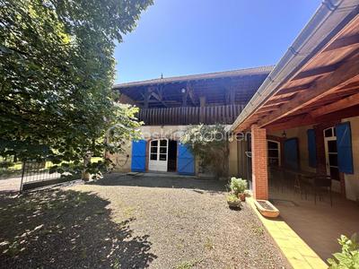 Propriété - 398 m² - 13 pièces